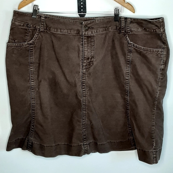 Lane Bryant corduroy skirt sz 24 - Picture 2 of 6